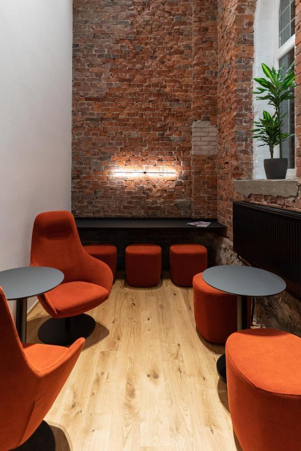 Dunten Hotel Tallinn Buitenkant foto