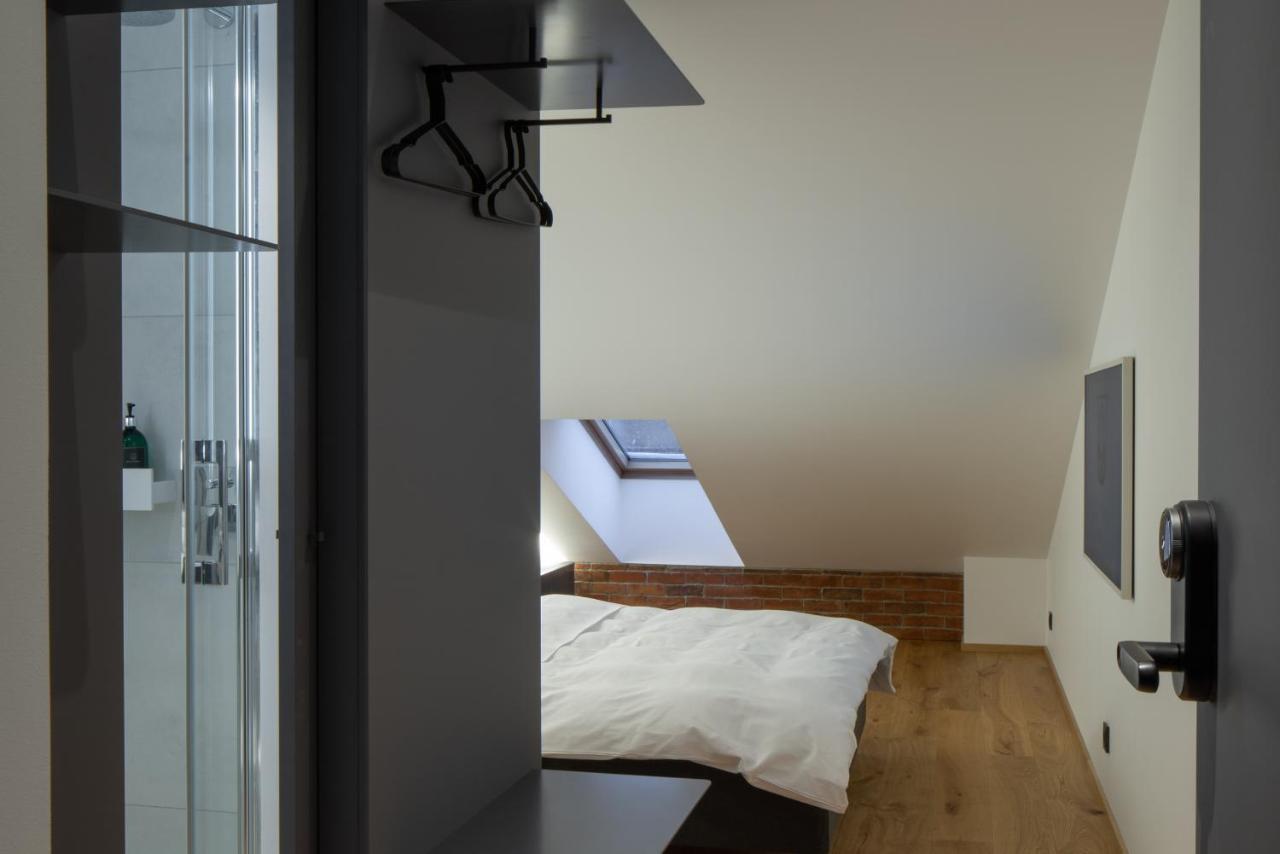 Dunten Hotel Tallinn Buitenkant foto